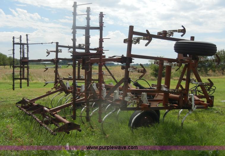 image for item D4400 23' field cultivator