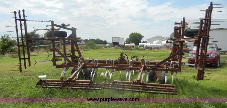 image for item D4400 23' field cultivator
