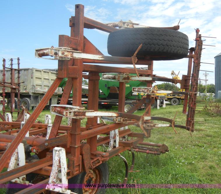 image for item D4400 23' field cultivator