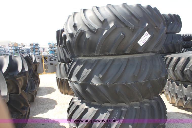 image for item D5466 (3) Titan High Traction Lug 24.5-32 tires