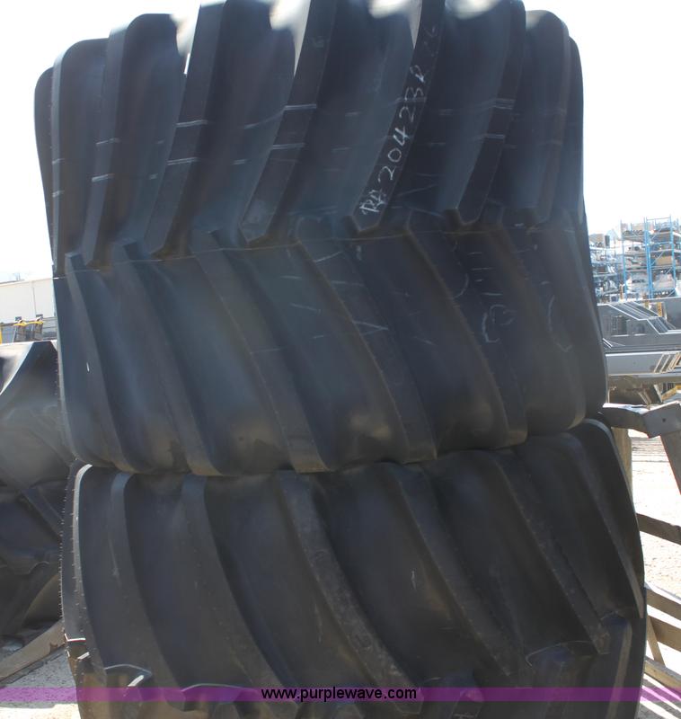 image for item D5467 (2) Firestone Flotation 76x50-32 tires