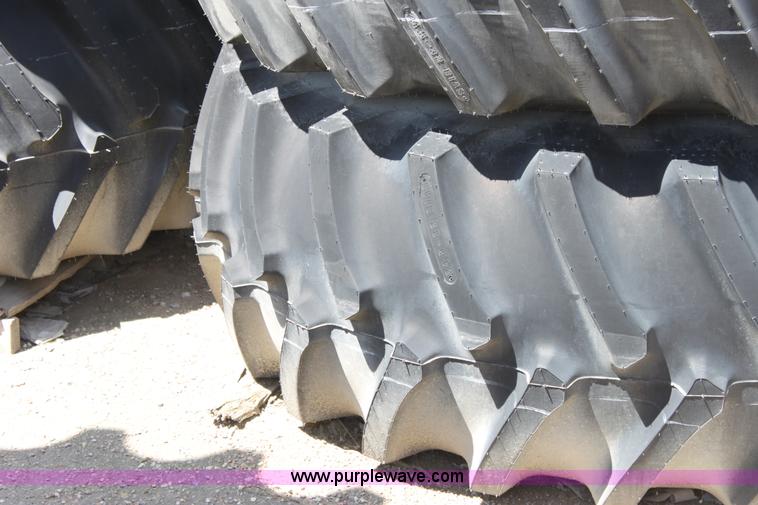 image for item D5469 (4) Firestone Super all Traction 24.5-32 tires