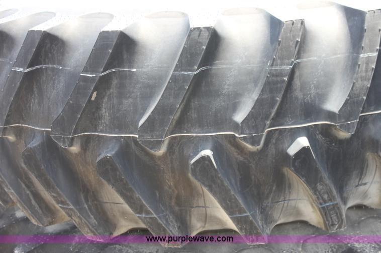 image for item D5471 (4) Firestone Super all Traction 24.5-32 tires