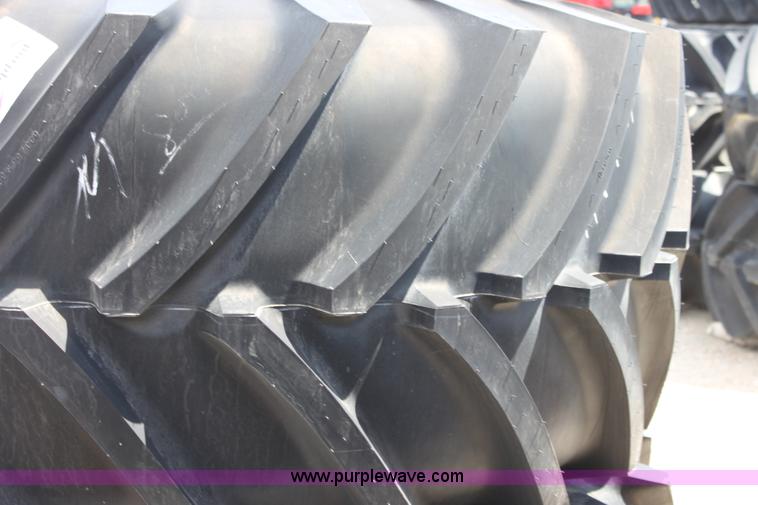 image for item D5472 (2) Michelin Mega X 800/65R32 tires