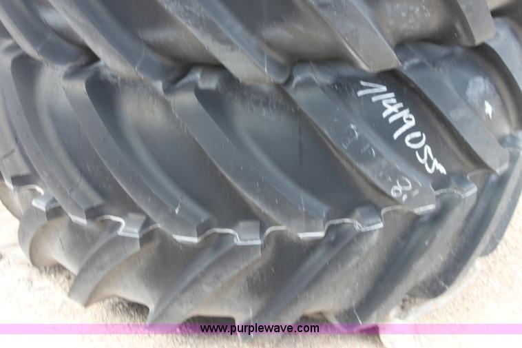 image for item D5491 (2) Michelin Mega X 750/65R26 tires