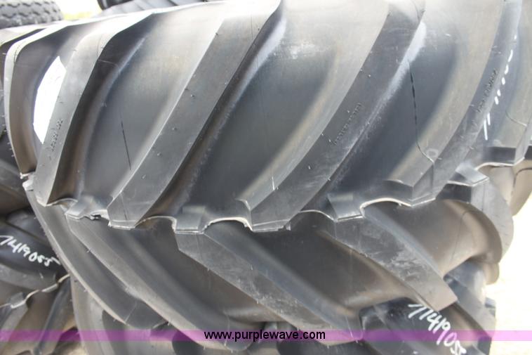 image for item D5491 (2) Michelin Mega X 750/65R26 tires