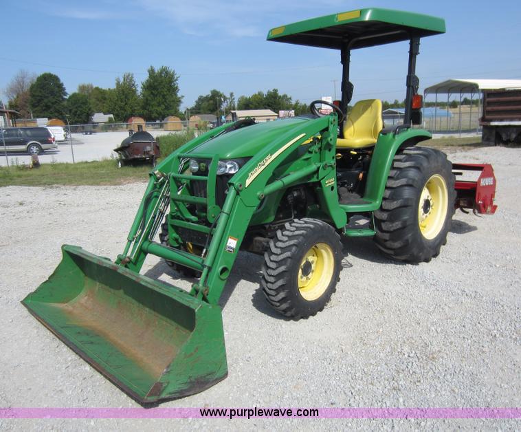 image for item D5593 2006 John Deere 4720 MFWD tractor