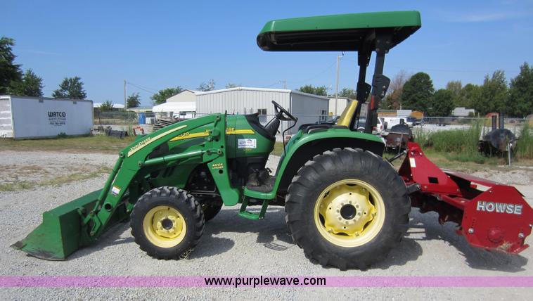 image for item D5593 2006 John Deere 4720 MFWD tractor
