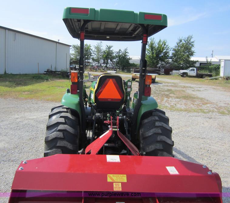 image for item D5593 2006 John Deere 4720 MFWD tractor