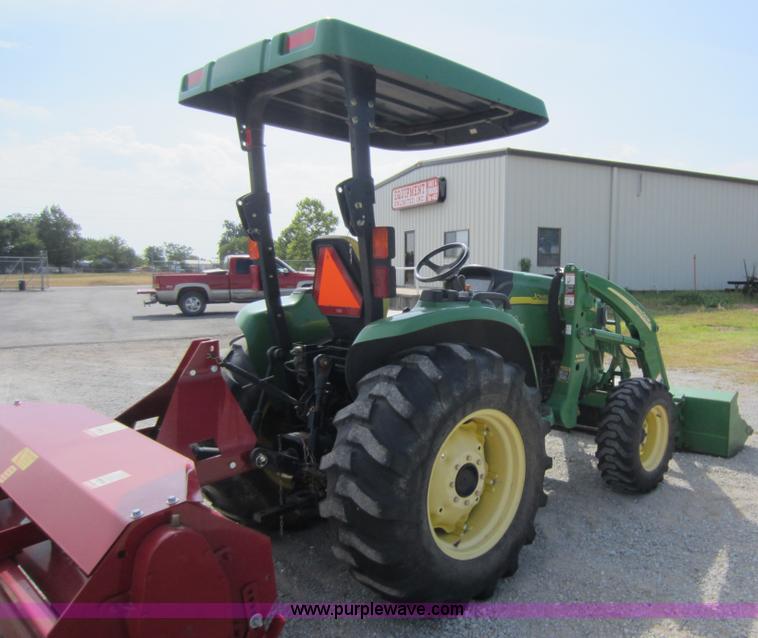 image for item D5593 2006 John Deere 4720 MFWD tractor