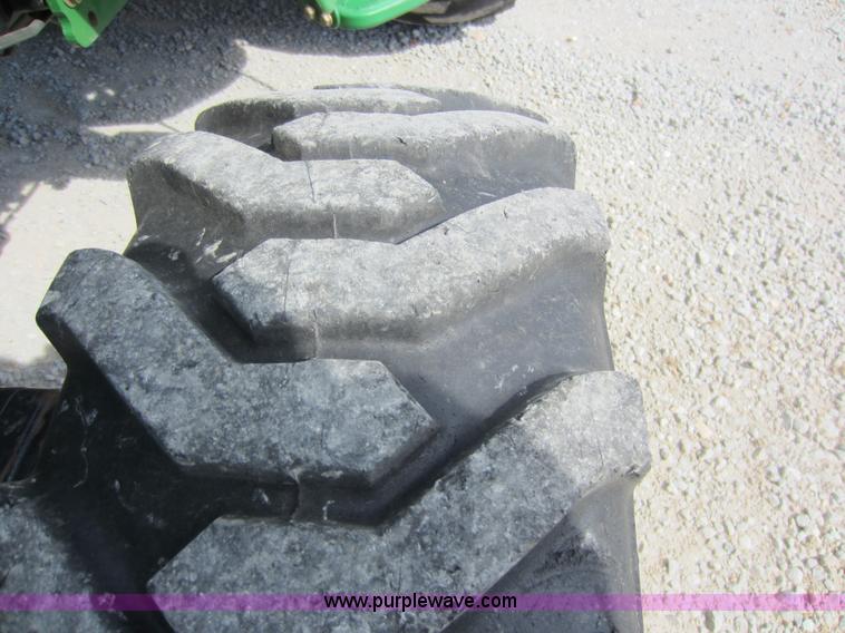 image for item D5593 2006 John Deere 4720 MFWD tractor