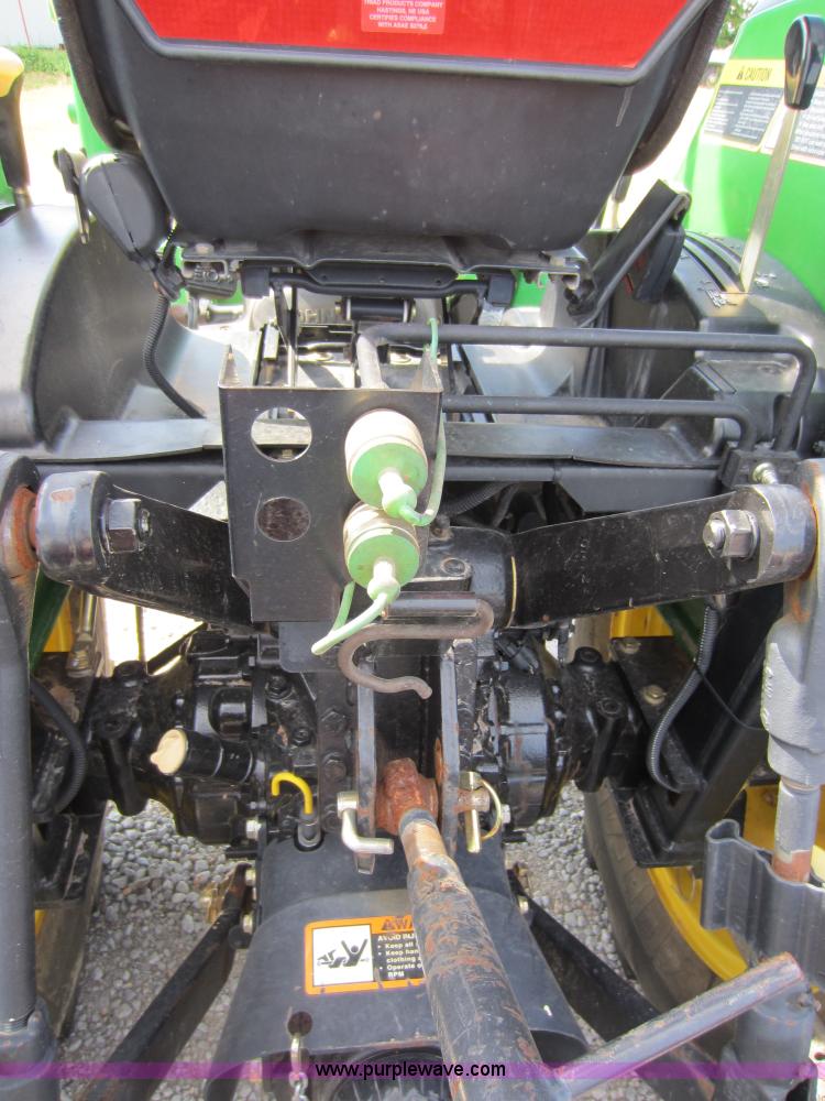 image for item D5593 2006 John Deere 4720 MFWD tractor