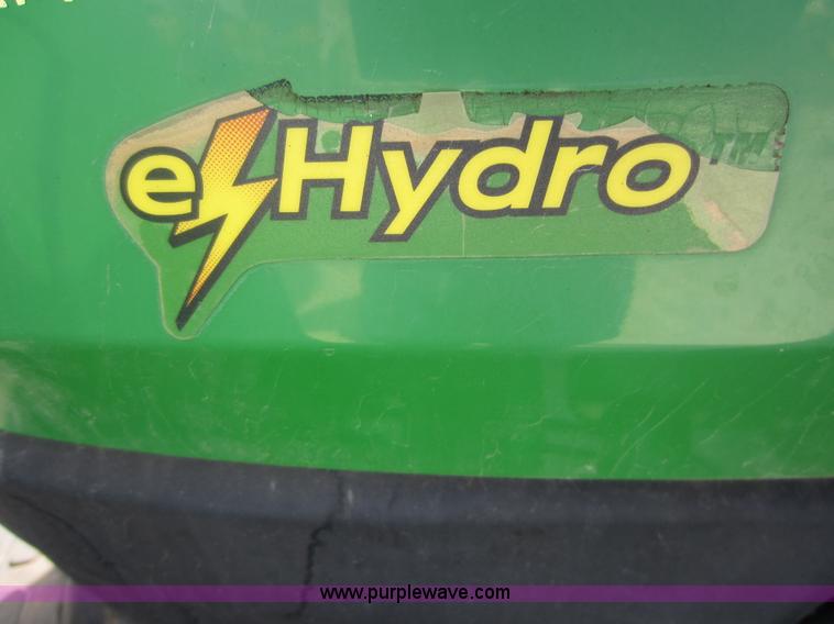 image for item D5593 2006 John Deere 4720 MFWD tractor