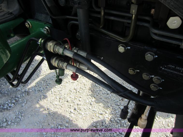 image for item D5593 2006 John Deere 4720 MFWD tractor