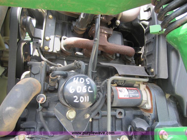 image for item D5593 2006 John Deere 4720 MFWD tractor