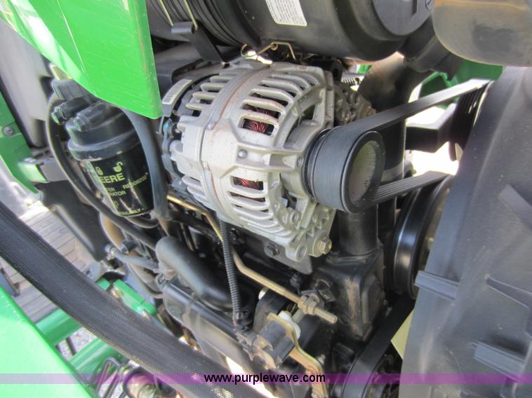 image for item D5593 2006 John Deere 4720 MFWD tractor