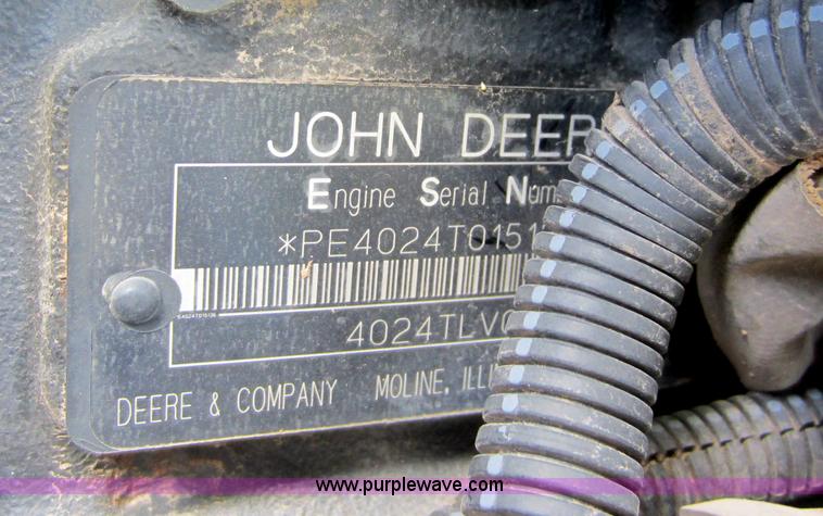 image for item D5593 2006 John Deere 4720 MFWD tractor