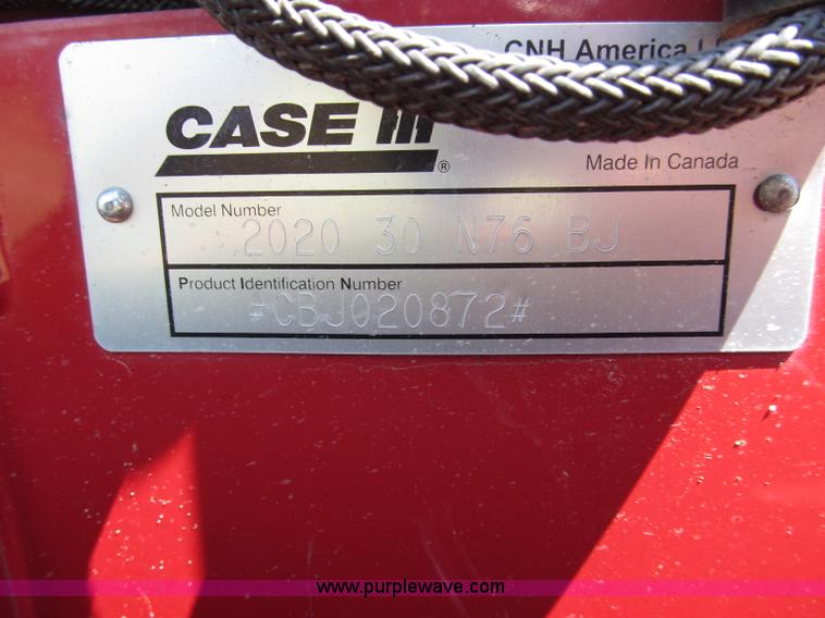 image for item E2001 2006 Case IH 2020 30' flex header