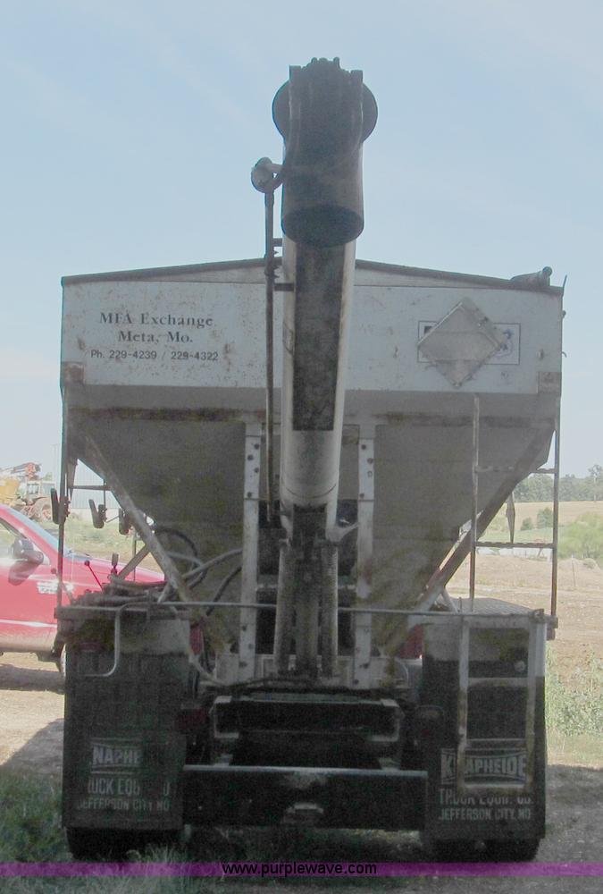 image for item F4542 1984 GMC TopKick 7000 fertilizer tender truck