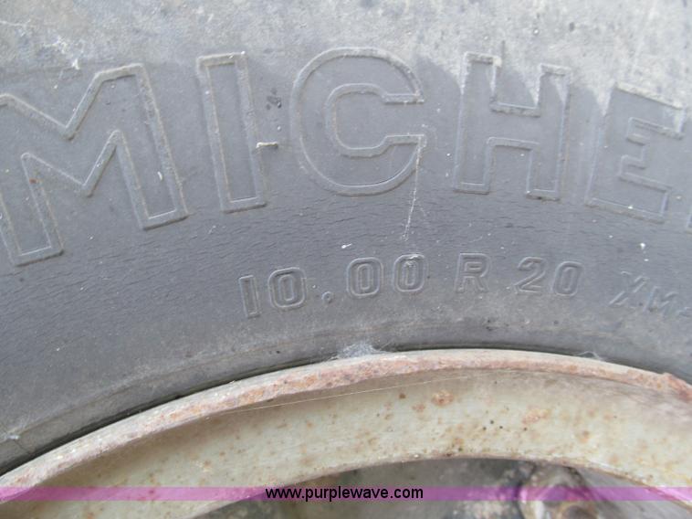 image for item F4542 1984 GMC TopKick 7000 fertilizer tender truck