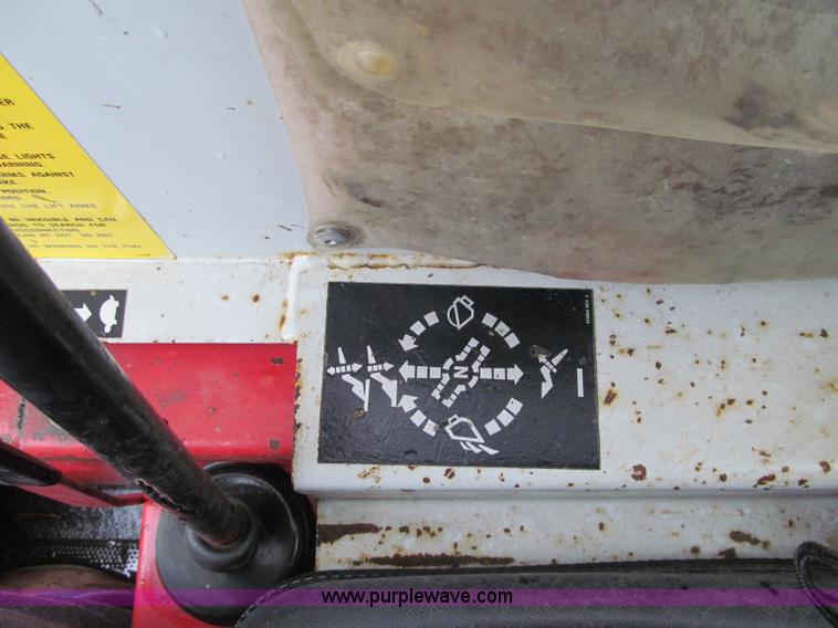 image for item F5501 1991 Gehl SL3510 skid steer