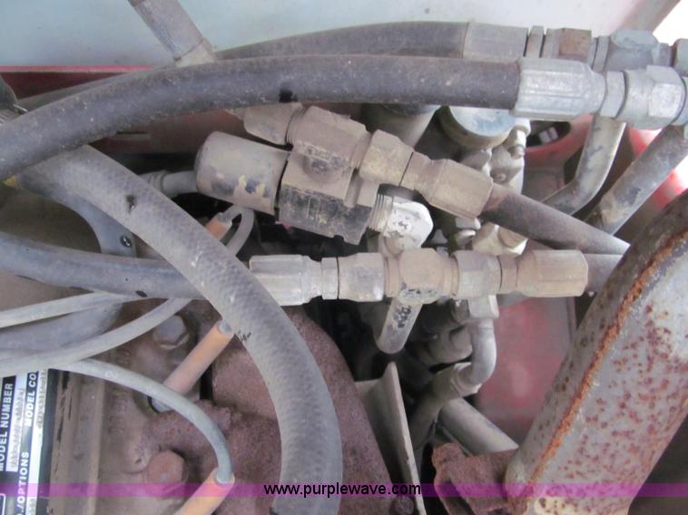 image for item F5501 1991 Gehl SL3510 skid steer