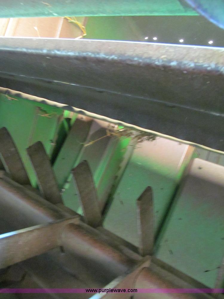 image for item F5506 1993 John Deere 9500 combine