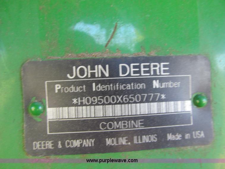 image for item F5506 1993 John Deere 9500 combine