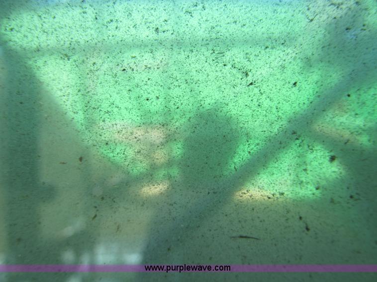 image for item F5506 1993 John Deere 9500 combine