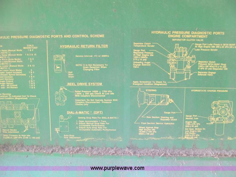 image for item F5506 1993 John Deere 9500 combine