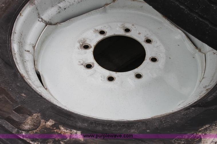 image for item G4514 (2) Firestone R3 18.4-26 tires