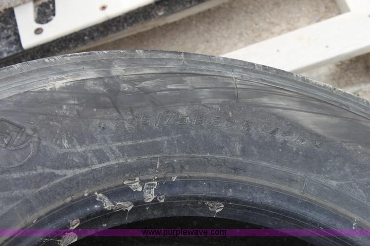 image for item G4514 (2) Firestone R3 18.4-26 tires