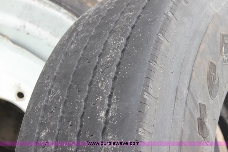 image for item G4514 (2) Firestone R3 18.4-26 tires