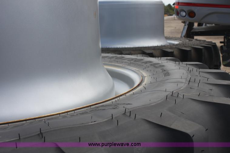 image for item G4521 (4) Michelin 480/80R42 Agribib tires