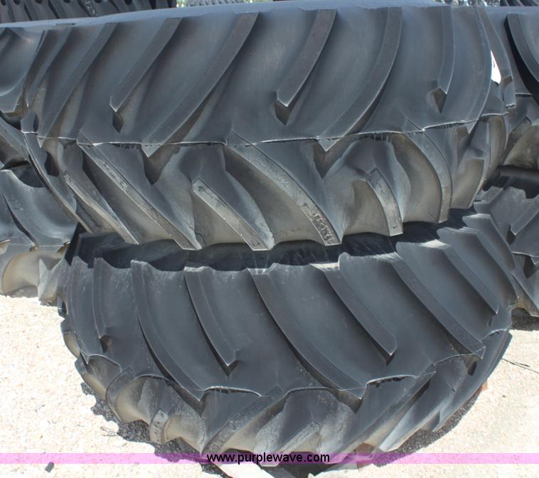 image for item G4547 (2) Titan 30.5L-32 tires