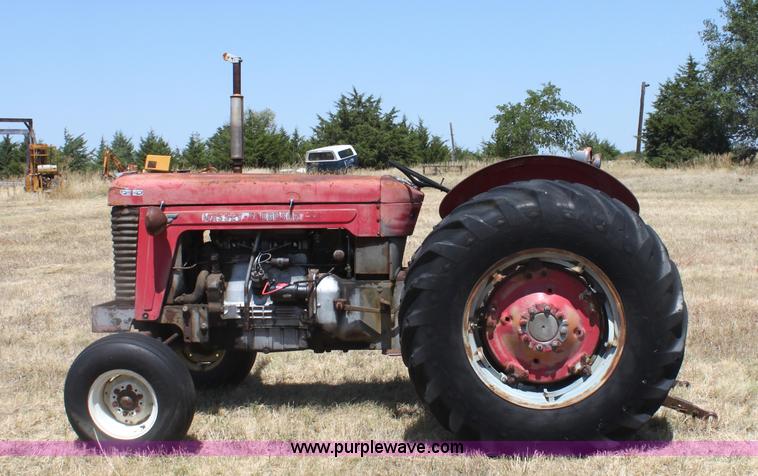 image for item G4583 1960 Massey-Ferguson 85 tractor