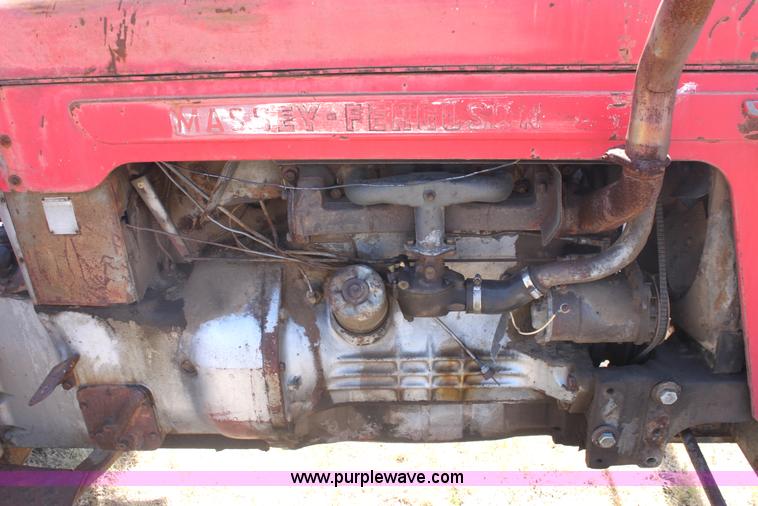 image for item G4583 1960 Massey-Ferguson 85 tractor