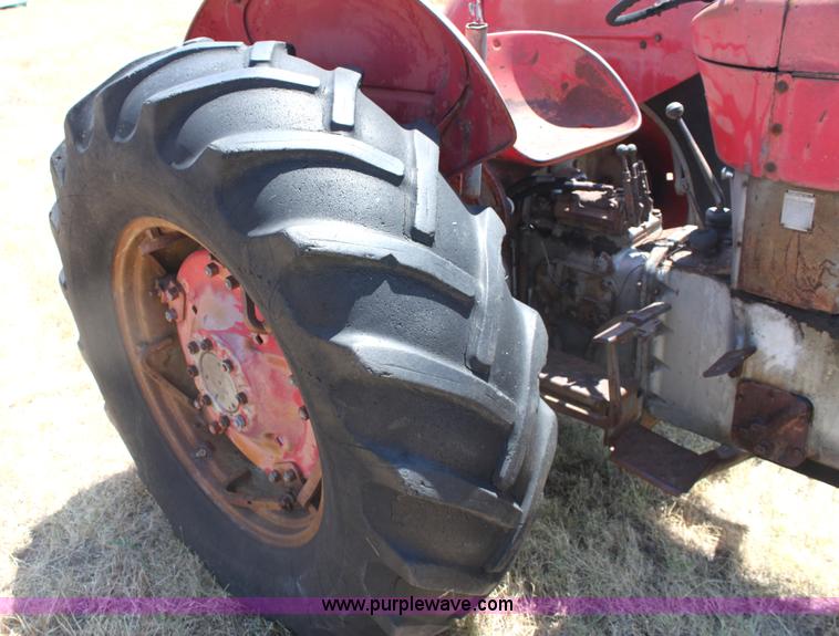 image for item G4583 1960 Massey-Ferguson 85 tractor