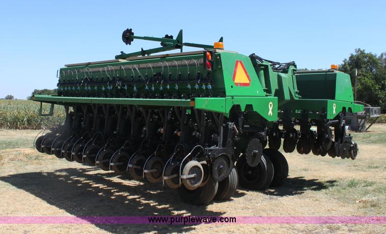 image for item G4594 Great Plains 2N-3010 planter