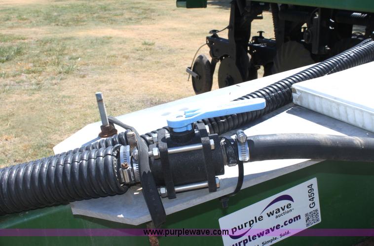 image for item G4594 Great Plains 2N-3010 planter