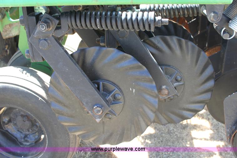 image for item G4594 Great Plains 2N-3010 planter