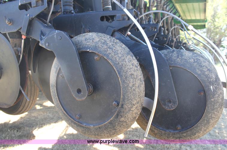 image for item G4594 Great Plains 2N-3010 planter