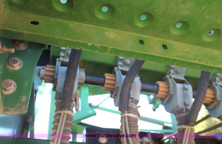 image for item G4594 Great Plains 2N-3010 planter