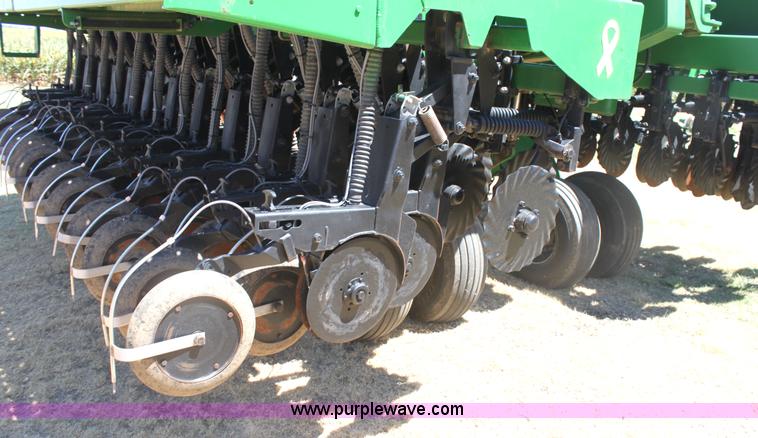 image for item G4594 Great Plains 2N-3010 planter