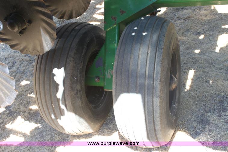 image for item G4594 Great Plains 2N-3010 planter