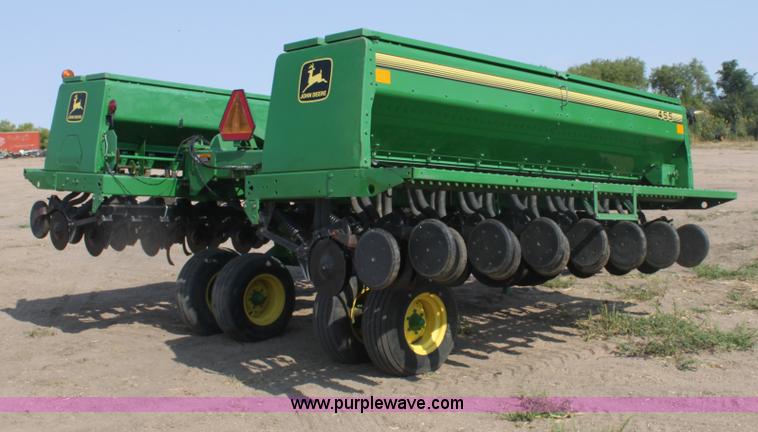 image for item G4633 John Deere 455 drill