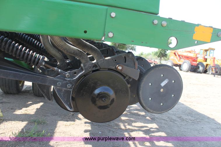 image for item G4633 John Deere 455 drill