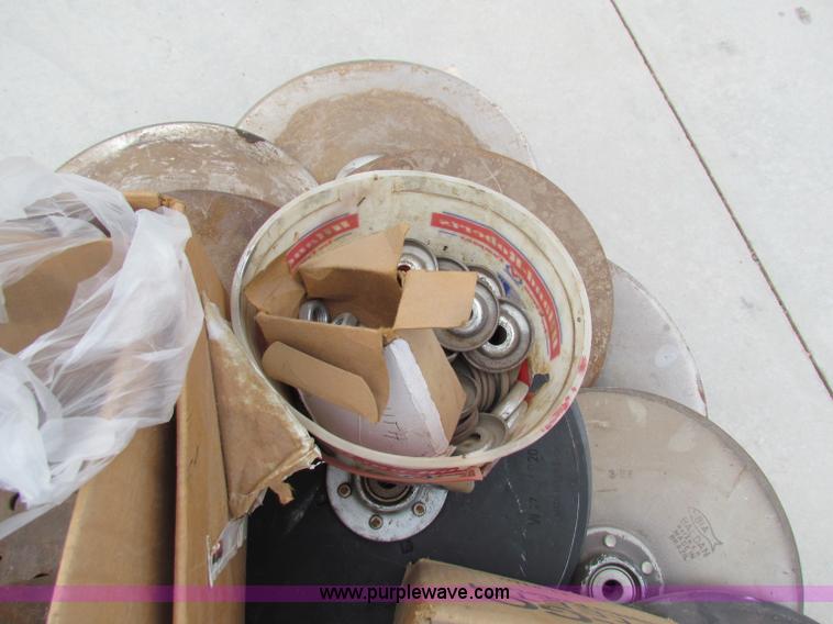 image for item N9091 (3) John Deere 8300 drills