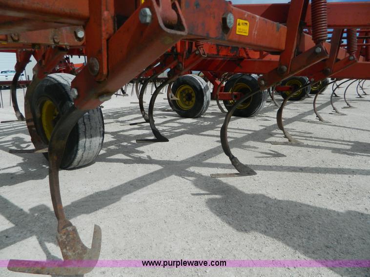 image for item T9361 Sunflower 545144 45' field cultivator