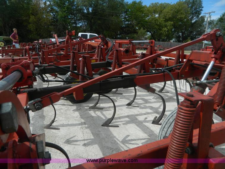image for item T9361 Sunflower 545144 45' field cultivator